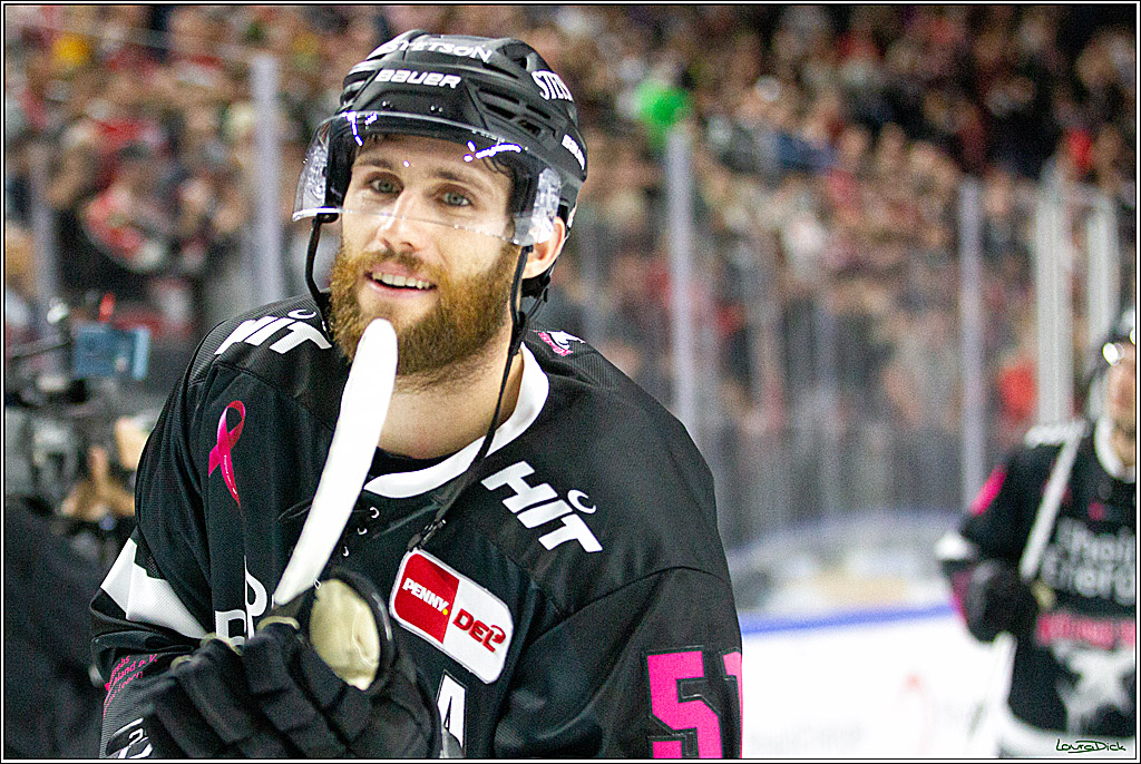 PENNY DEL;  Koelner Haie - Schwenninger Wild Wings; Koeln, 08.10.2021